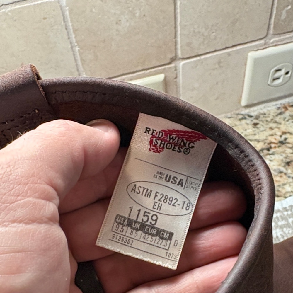 Red Wing  Leather Boots - Picture 2 of 7